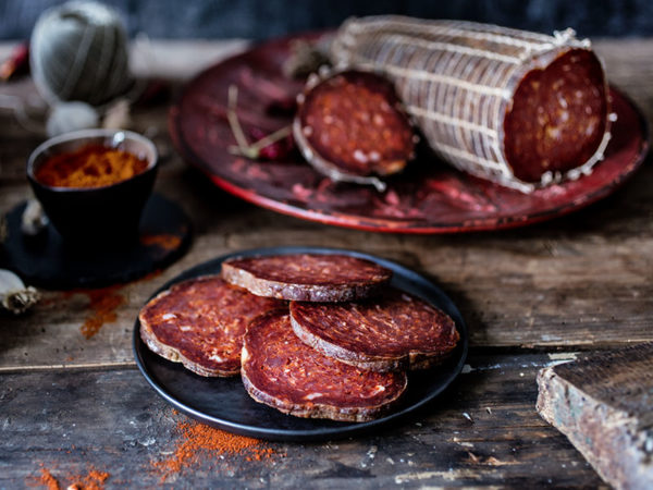 Kulen od crne Slavonske svinje